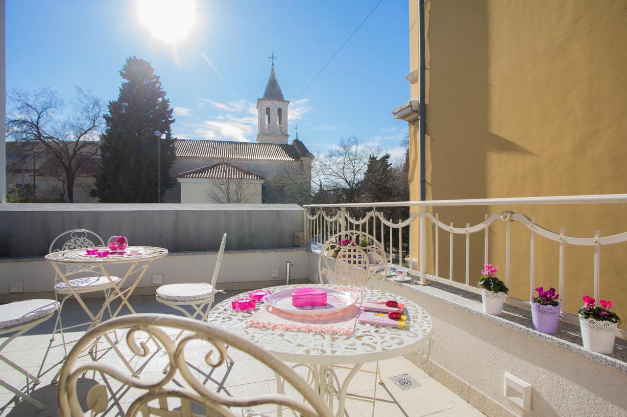 Shabby Chic Apartments Sibenik Exterior photo